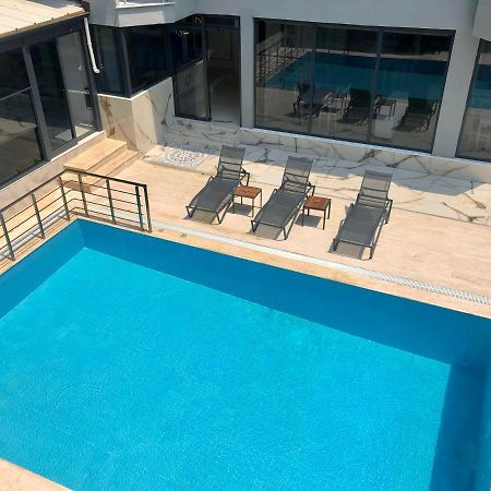 Q Business Hotels Анталия Екстериор снимка
