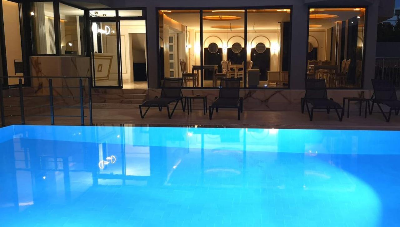 Q Business Hotels Анталия Екстериор снимка