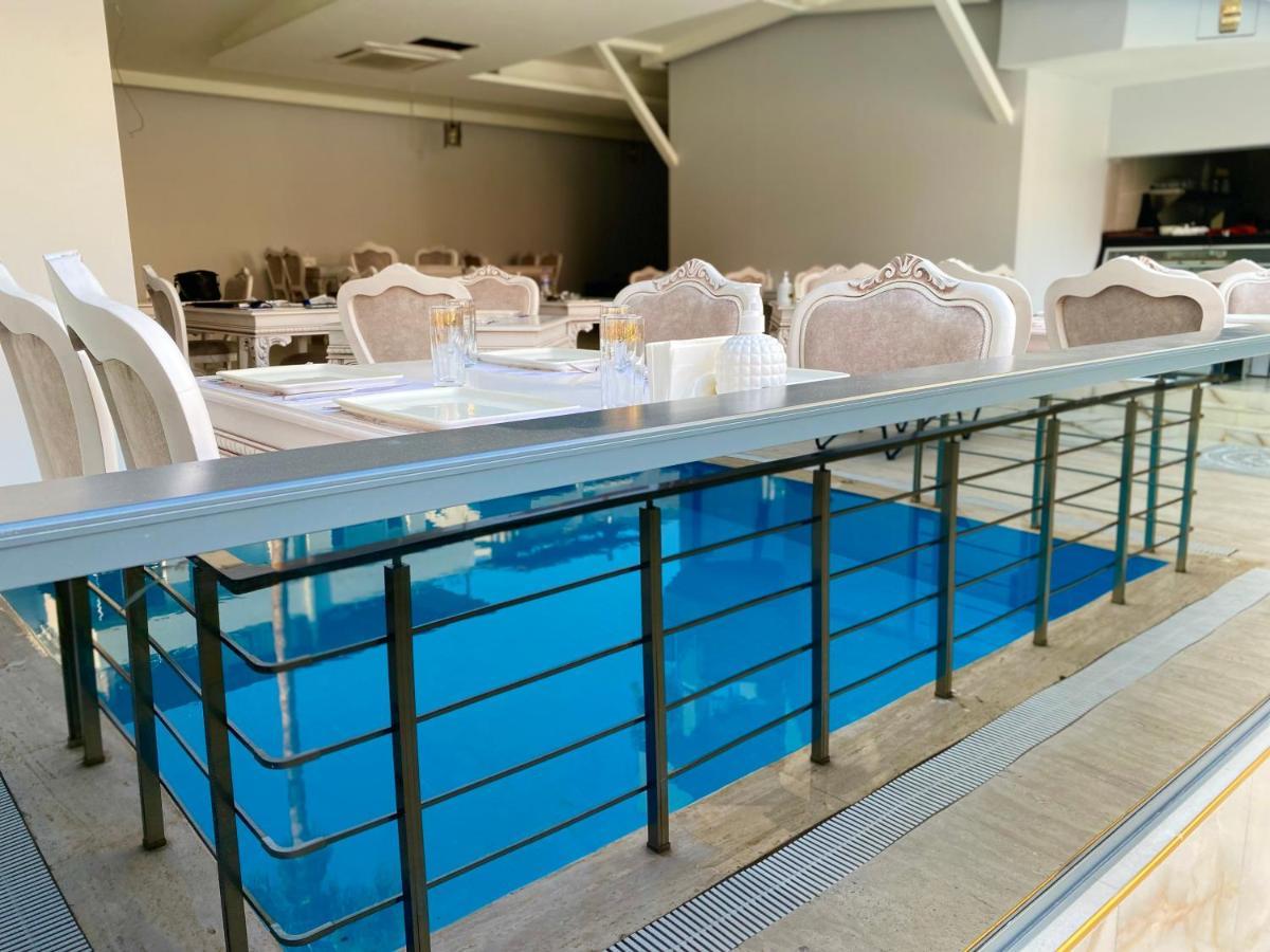 Q Business Hotels Анталия Екстериор снимка