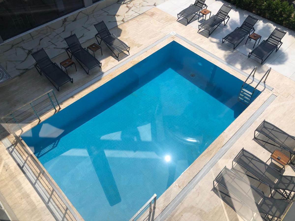 Q Business Hotels Анталия Екстериор снимка